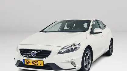 Wit Gebruikt 2015 Volvo V40 R-Design Hatchback | € 4.900 (Super prijs)