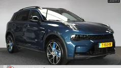 Blauw, metallic lak Gebruikt 2023 Lynk & Co 01 SUV | € 27.950 (Eerlijke prijs)