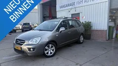 Grijs Gebruikt 2010 Kia Carens MPV | € 2.950 (Eerlijke prijs)