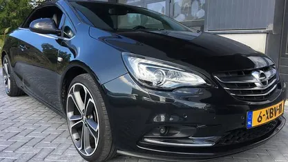 Occasion 2014 Opel Cascada Cosmo Cabriolet | € 9.900 (Eerlijke prijs)