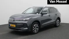 Grijs Gebruikt 2024 VW Tiguan Edition SUV | € 42.900 (Super prijs)