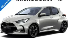 Grijs Nieuw 2025 Toyota Yaris Hybrid Executive Hatchback | € 34.235 (Eerlijke prijs)