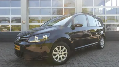 Occasion VW Touran 105 PK (77 kW) 2011 Zwart MPV