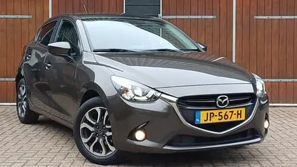 Occasion Mazda 2 90 PK (66 kW) 2016 Bruin (metallic) Hatchback