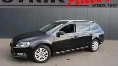 Zwart Gebruikt 2012 VW Passat Comfortline Stationwagen | € 4.646 (Eerlijke prijs)