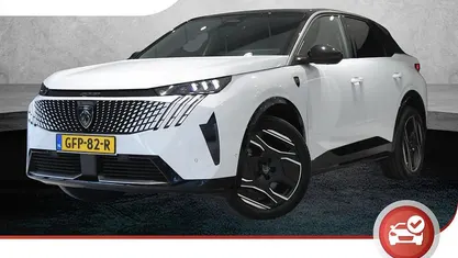 Wit Occasion 2024 Peugeot e-3008 GTi SUV | € 37.725 (Eerlijke prijs)