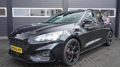 Gebruikt 2019 Ford Focus ST-Line Stationwagen | € 19.950 (Eerlijke prijs)
