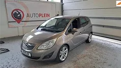 Grijs Gebruikt 2010 Opel Meriva Cosmo MPV | € 4.450 (Eerlijke prijs)