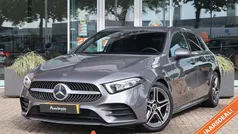 Grijs, metallic lak Gebruikt 2019 Mercedes A180 AMG line Hatchback | € 19.895 (Goede deal)