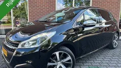 Zwart Gebruikt 2015 Peugeot 208 Hatchback | € 6.899 (Eerlijke prijs)