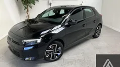 Zwart Gebruikt 2023 Opel Corsa Hatchback | € 17.350 (Eerlijke prijs)