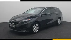Zwart Gebruikt 2022 Kia Ceed Stationwagen | € 22.940 (Eerlijke prijs)
