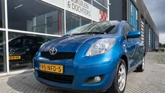 Blauw Gebruikt 2010 Toyota Yaris Hatchback | € 6.656 (Eerlijke prijs)