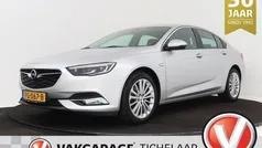 Grijs Gebruikt 2017 Opel Insignia Innovation Hatchback | € 13.699 (Eerlijke prijs)