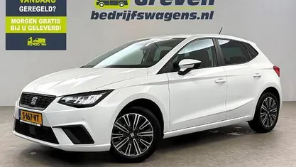 Wit Gebruikt 2023 Seat Ibiza Business Hatchback | € 17.900 (Eerlijke prijs)