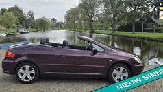 Paars Gebruikt 2005 Peugeot 307 CC Cabriolet | € 2.950 (Eerlijke prijs)