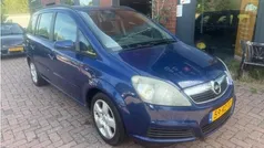 Blauw Gebruikt 2005 Opel Zafira Executive MPV | € 875 (Eerlijke prijs)