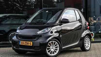 Zwart Gebruikt 2012 Smart ForTwo Cabrio Passion Cabriolet | € 7.950 (Eerlijke prijs)