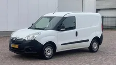 Wit Gebruikt 2015 Opel Combo MPV | € 4.900 (Eerlijke prijs)