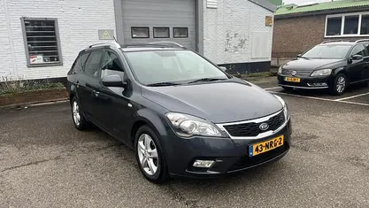 Occasion 2010 Kia Ceed Hatchback | € 2.399 (Super prijs)