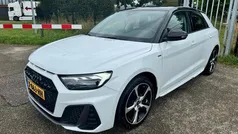 Wit Gebruikt 2023 Audi A1 Sportback S-Line Hatchback | € 24.900 (Eerlijke prijs)