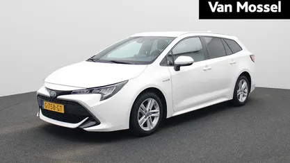 Wit Occasion 2019 Toyota Corolla Active Stationwagen | € 20.900 (Eerlijke prijs)