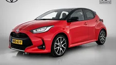 Rood Gebruikt 2020 Toyota Yaris Hybrid Edition Hatchback | € 21.945 (Eerlijke prijs)