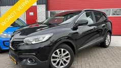 Zwart, metallic lak Gebruikt 2015 Renault Kadjar Intens SUV | € 11.888 (Eerlijke prijs)