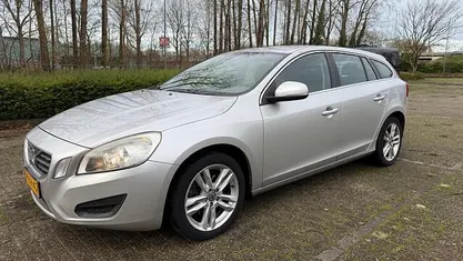 Occasion Volvo V60 Momentum 114 PK (83 kW) 2013 Stationwagen