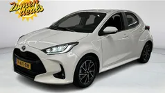 Gebruikt 2022 Toyota Yaris Hybrid Hatchback | € 19.900 (Eerlijke prijs)