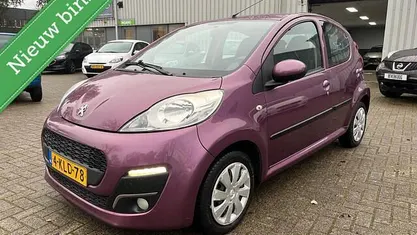 Occasion Peugeot 107 Envy 68 PK (50 kW) 2013 Hatchback