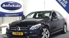 Blauw, metallic lak Gebruikt 2014 Mercedes C220 Avantgarde Sedan | € 14.944 (Eerlijke prijs)