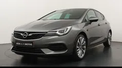 Grijs Gebruikt 2020 Opel Astra Elegance Hatchback | € 15.995 (Eerlijke prijs)