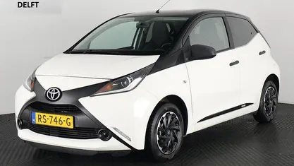 Occasion Toyota Aygo 69 PK (50 kW) 2018 Wit Hatchback