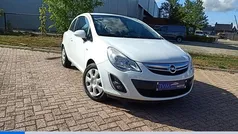 Wit Gebruikt 2013 Opel Corsa Design Edition Hatchback | € 2.490 (Goede deal)