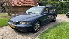 Blauw Gebruikt 2001 Volvo V70 Comfort Stationwagen | € 1.750 (Eerlijke prijs)
