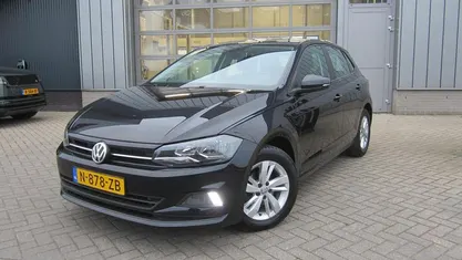 Zwart Gebruikt 2022 VW Polo Highline Hatchback | € 16.450 (Super prijs)