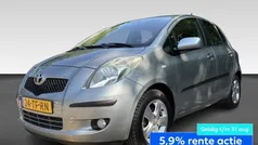 Grijs Gebruikt 2006 Toyota Yaris Hatchback | € 5.395 (Eerlijke prijs)