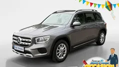 Mountain gray metallic finish (787u) (grijs metallic) Gebruikt 2020 Mercedes GLB200 Premium SUV | € 31.945 (Super prijs)