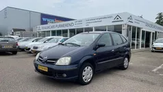 Blauw, metallic lak Gebruikt 2006 Nissan Almera Tino Acenta MPV | € 2.045 (Eerlijke prijs)