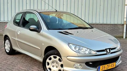 Gebruikt 2008 Peugeot 206 Hatchback | € 1.995 (Eerlijke prijs)