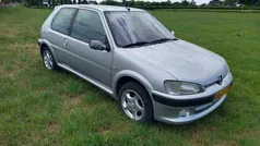 Grijs Gebruikt 2003 Peugeot 106 Premium Hatchback | € 750 (Goede deal)