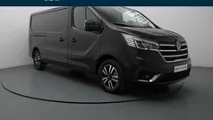Zwart metallic Nieuw 2024 Renault Trafic Van | € 34.490 (Super prijs)