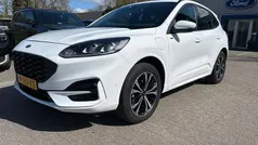 Wit Gebruikt 2021 Ford Kuga ST-Line SUV | € 27.895 (Eerlijke prijs)