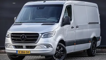 Zilver (metallic) Occasion 2018 Mercedes Sprinter Van | € 30.950 (Eerlijke prijs)