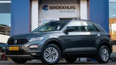 Grijs Gebruikt 2021 VW T-Roc Style SUV | € 26.095 (Goede deal)