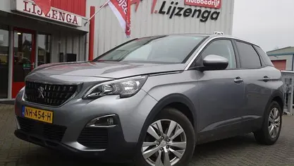 Grijs Gebruikt 2017 Peugeot 3008 Active SUV | € 10.950 (Eerlijke prijs)