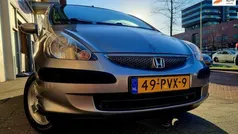 Grijs Gebruikt 2005 Honda Jazz LS Hatchback | € 2.250 (Eerlijke prijs)