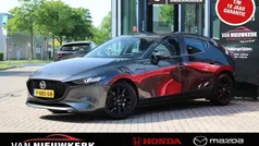 Grijs Gebruikt 2022 Mazda 3 Comfort Hatchback | € 22.400 (Goede deal)
