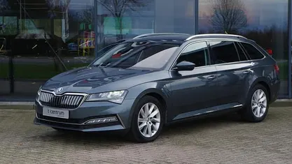 Occasion Skoda Superb Business Line 218 PK (160 kW) 2021 Stationwagen